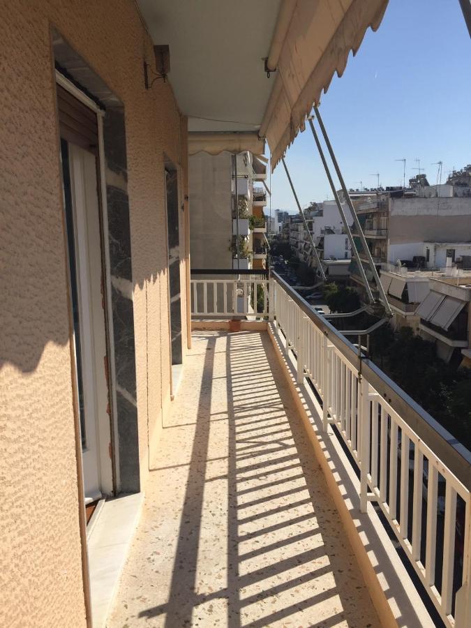 Daire Andromaxi 2br Near Snfcc, Ac, Wifi Atina
